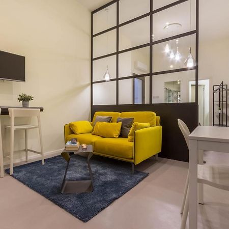 Suite Cagliari -97- ภายนอก รูปภาพ